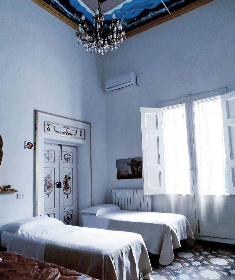 Appartamento Palazzo Antonelli Монополи Екстериор снимка